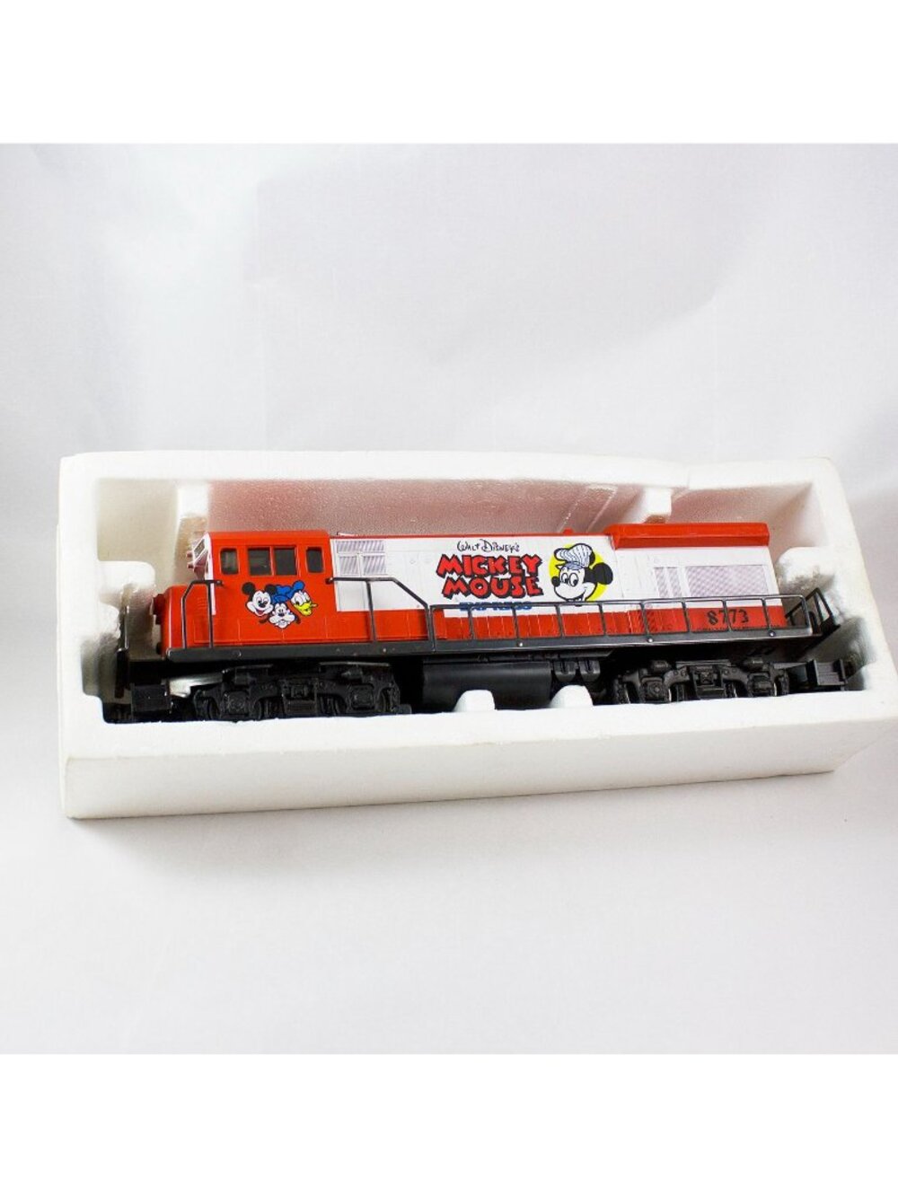 Lionel Disney Mickey Mouse Express 1977 O Gauge U 36B Diesel Engine 6-8773 w/Box - Picture 2 of 16